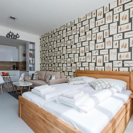 شقة Designer Studio In New Town By Prague Days المظهر الخارجي الصورة